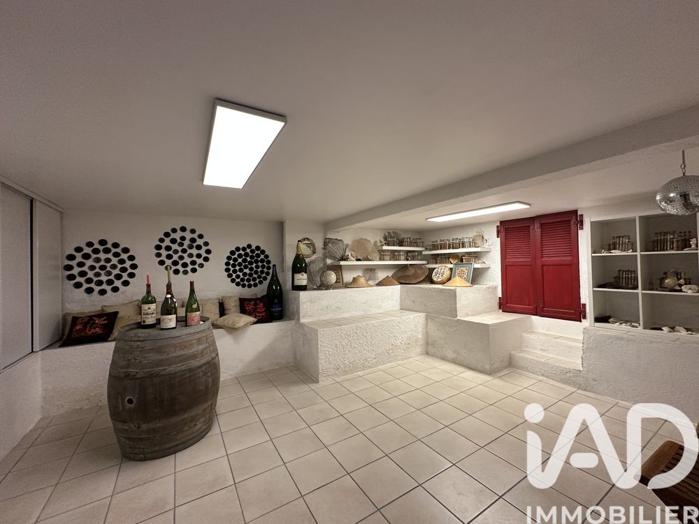 � vendre  Maison Hy�res (83400)