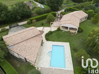  Maison � vendre 6 pi�ces 196 m�