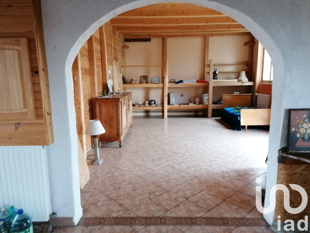 � vendre  Maison Laurie (15500)