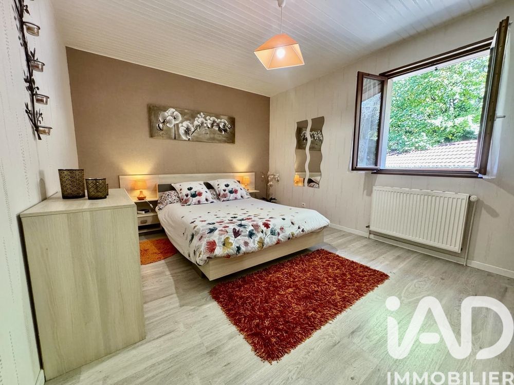 � vendre  Maison Saint-Julien-en-Genevois (74160)