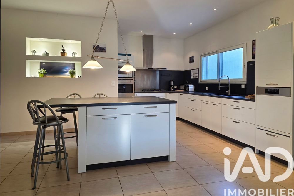 � vendre  Maison Beaucaire (30300)