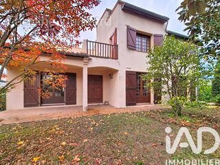  Maison � vendre 6 pi�ces 195 m�