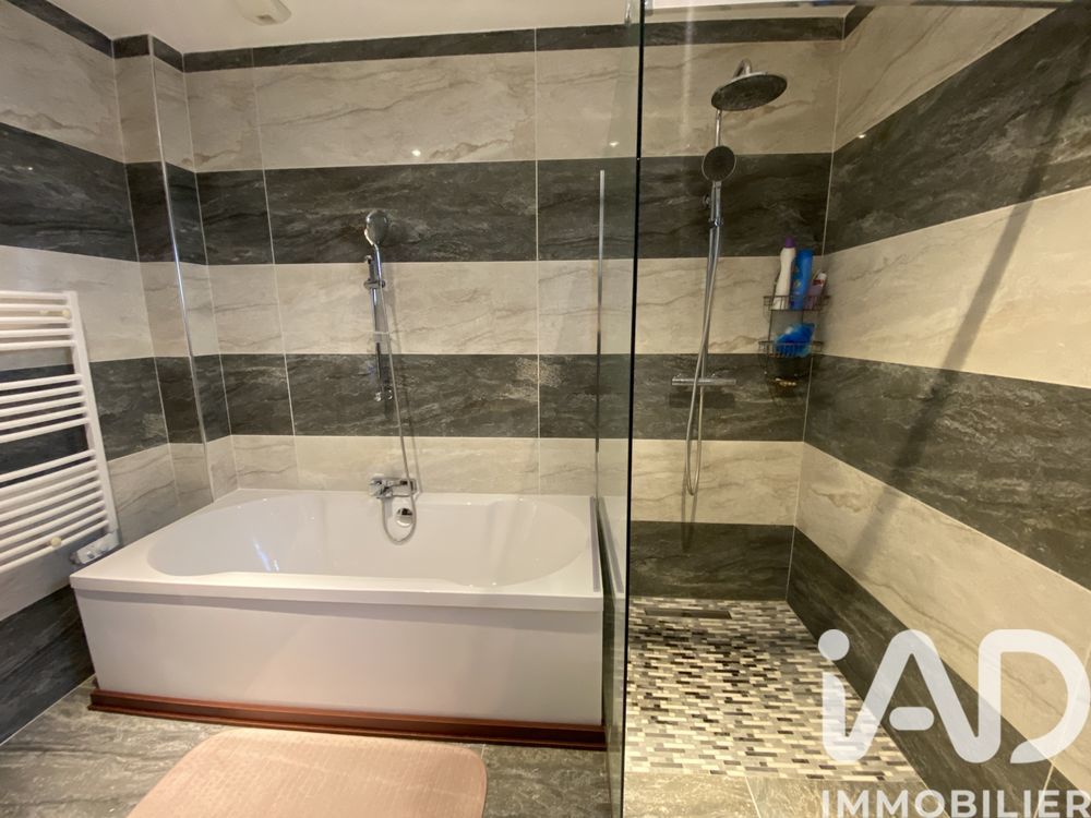 � vendre  Maison Montredon-des-Corbi�res (11100)