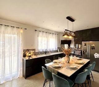  Maison � vendre 5 pi�ces 150 m�