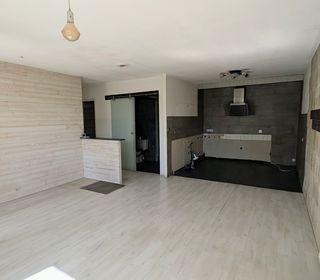  Appartement � vendre 3 pi�ces 77 m�