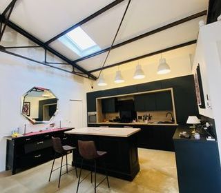  Villa � vendre 6 pi�ces 220 m�