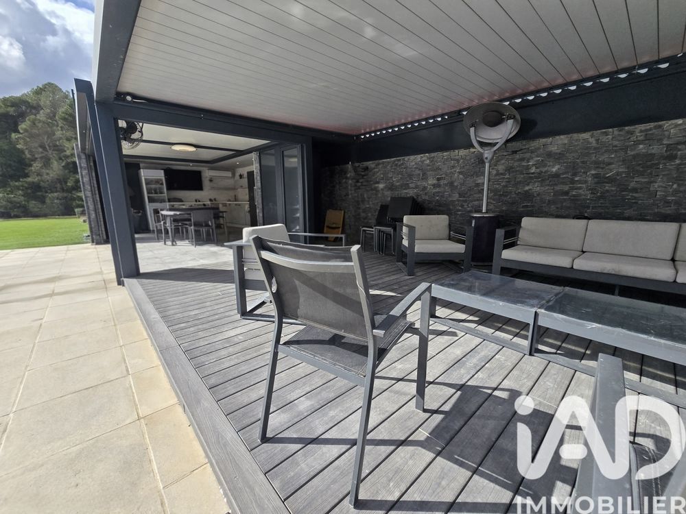 � vendre  Villa Contes (06390)