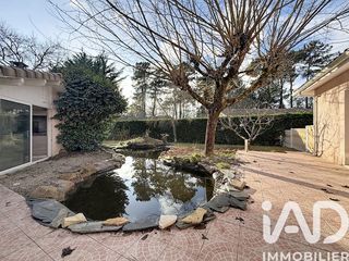  Maison � vendre 9 pi�ces 263 m�