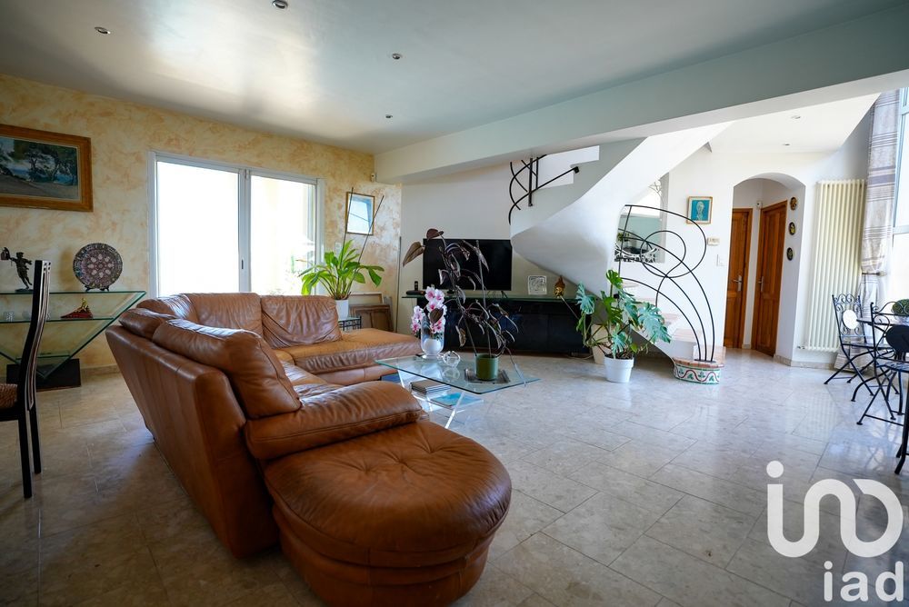 � vendre  Villa Villeneuve-l�s-Avignon (30400)