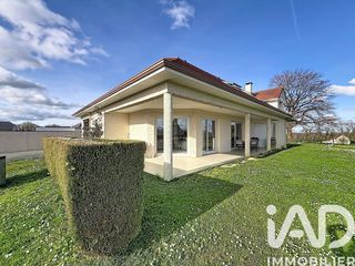  Maison � vendre 8 pi�ces 253 m�