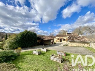  Maison � vendre 10 pi�ces 180 m�