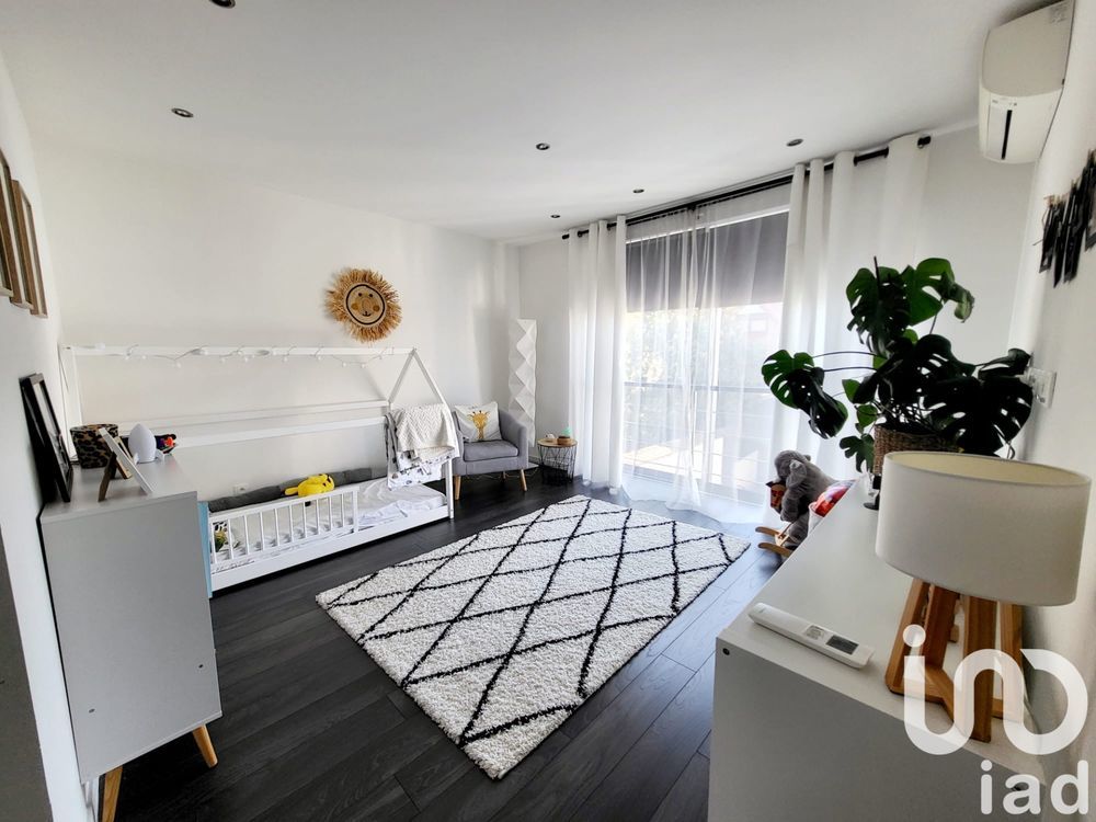 � vendre  Villa Mundolsheim (67450)