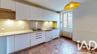  Maison � vendre 10 pi�ces 300 m�