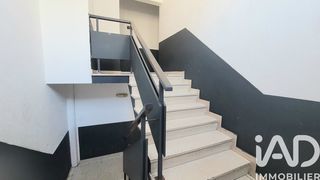  Immeuble � vendre 1700 m�