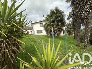  Maison � vendre 6 pi�ces 203 m�