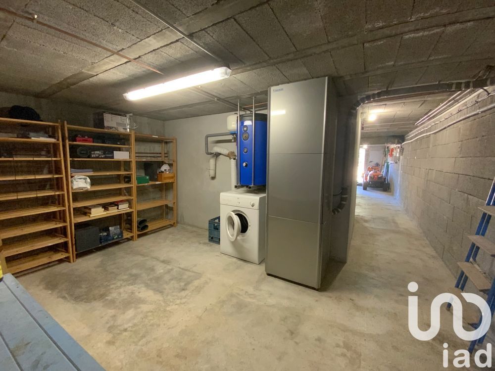 � vendre  Maison Pourri�res (83910)