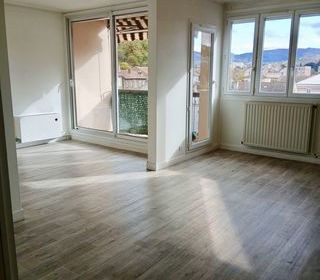  Appartement � vendre 3 pi�ces 73 m�