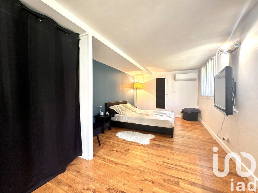 � vendre  Maison Roquebrune-Cap-Martin (06190)