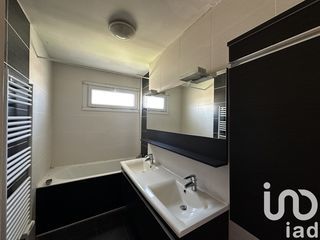  Maison � vendre 9 pi�ces 198 m�