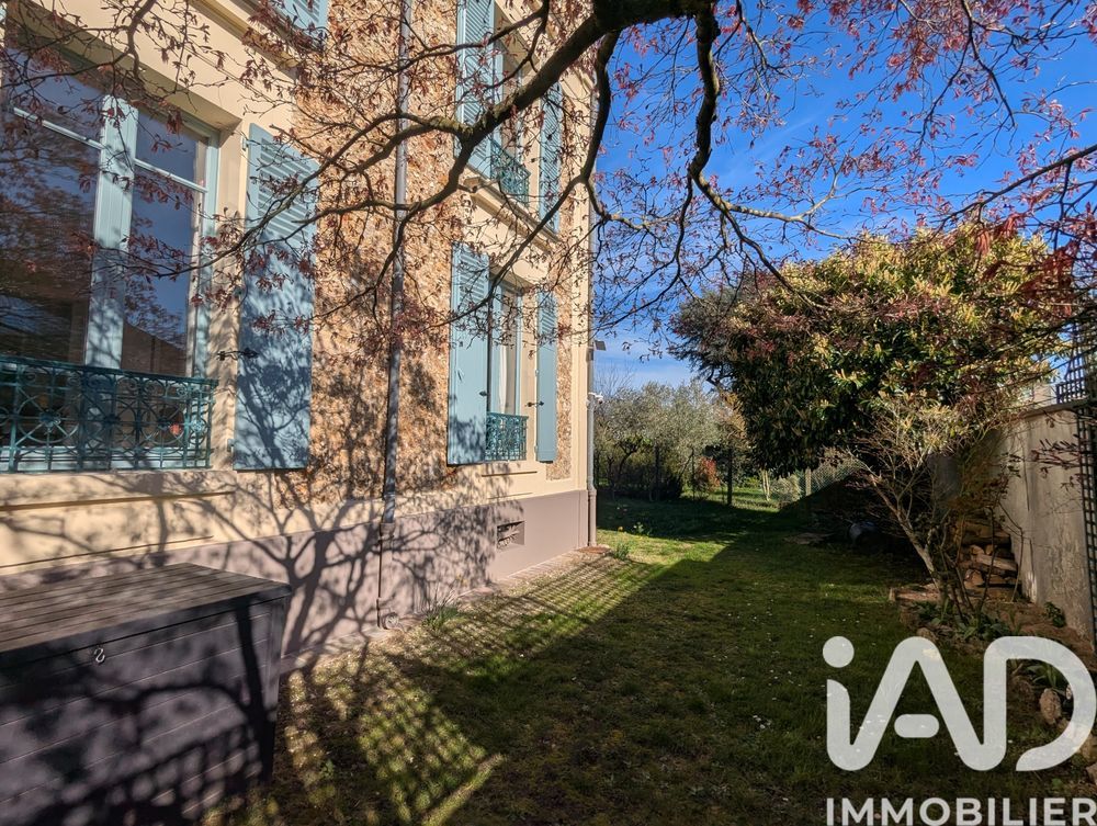 � vendre  Maison Versailles (78000)