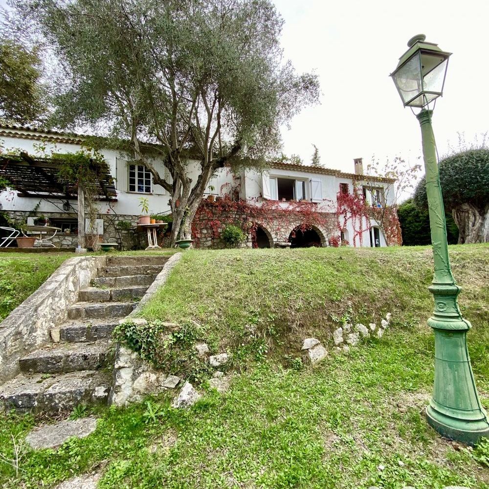 � vendre  Maison La Gaude (06610)