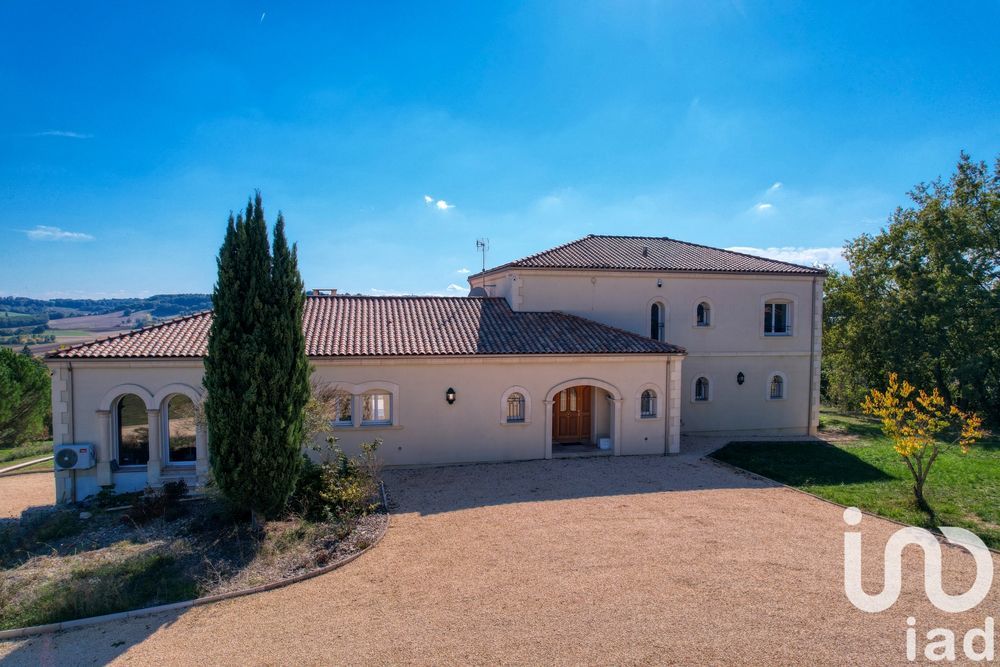 � vendre  Maison Sainte-Livrade-sur-Lot (47110)