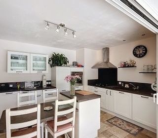  Maison � vendre 7 pi�ces 170 m�