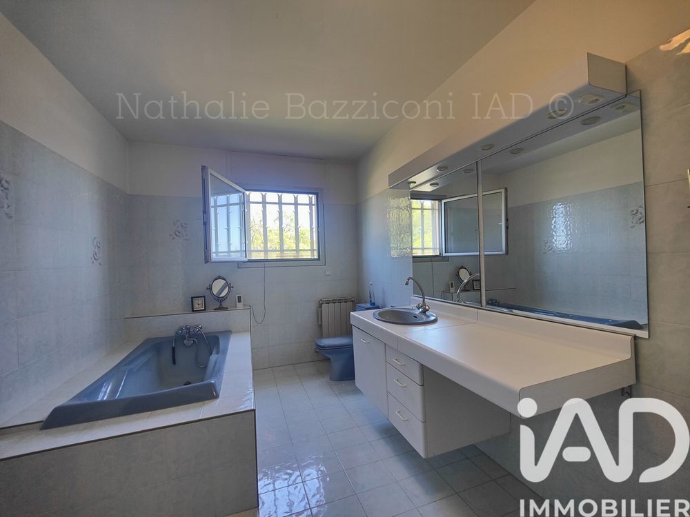 � vendre  Maison Carqueiranne (83320)