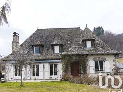   Vente Maison traditionnelle 6 pi�ces Maison - 6 pi�ce(s) - 210 m�