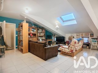  Immeuble � vendre 313 m�