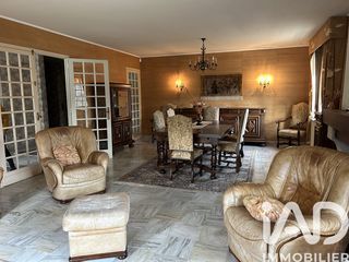  Maison � vendre 9 pi�ces 231 m�