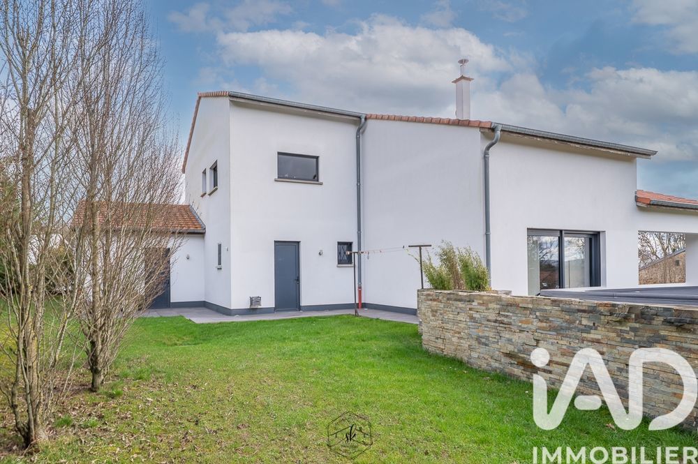 � vendre  Villa Thionville (57100)