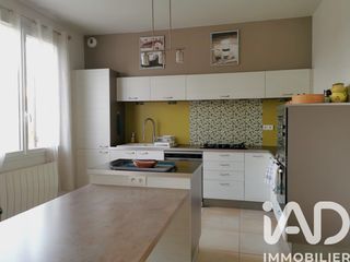  Maison � vendre 10 pi�ces 213 m�