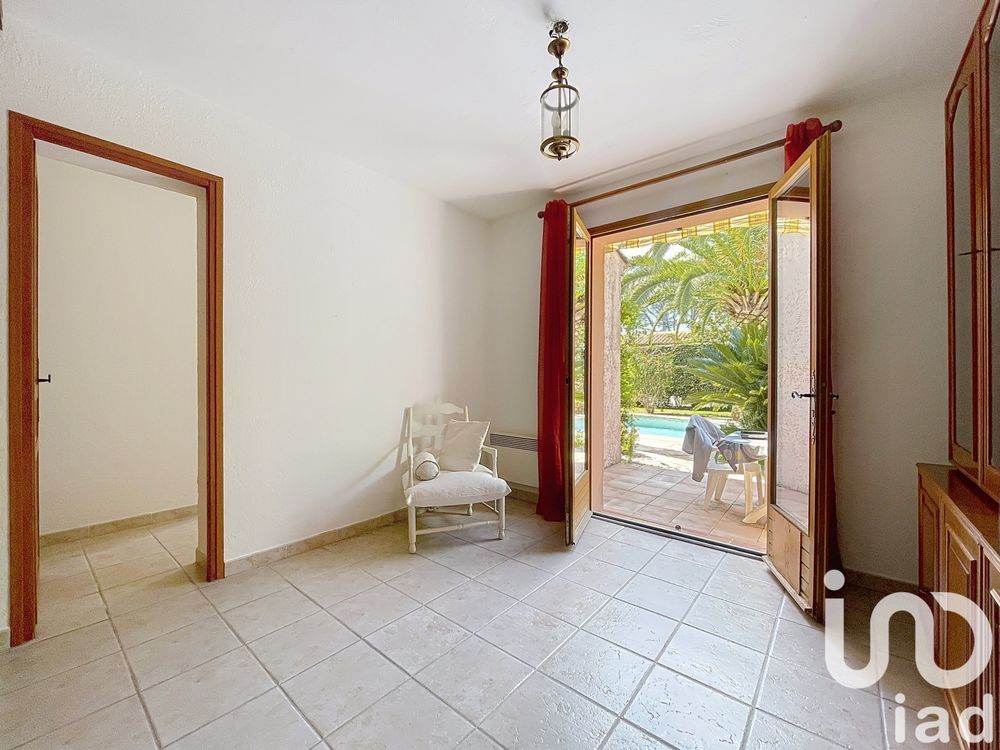 � vendre  Maison Saint-Rapha�l (83700)