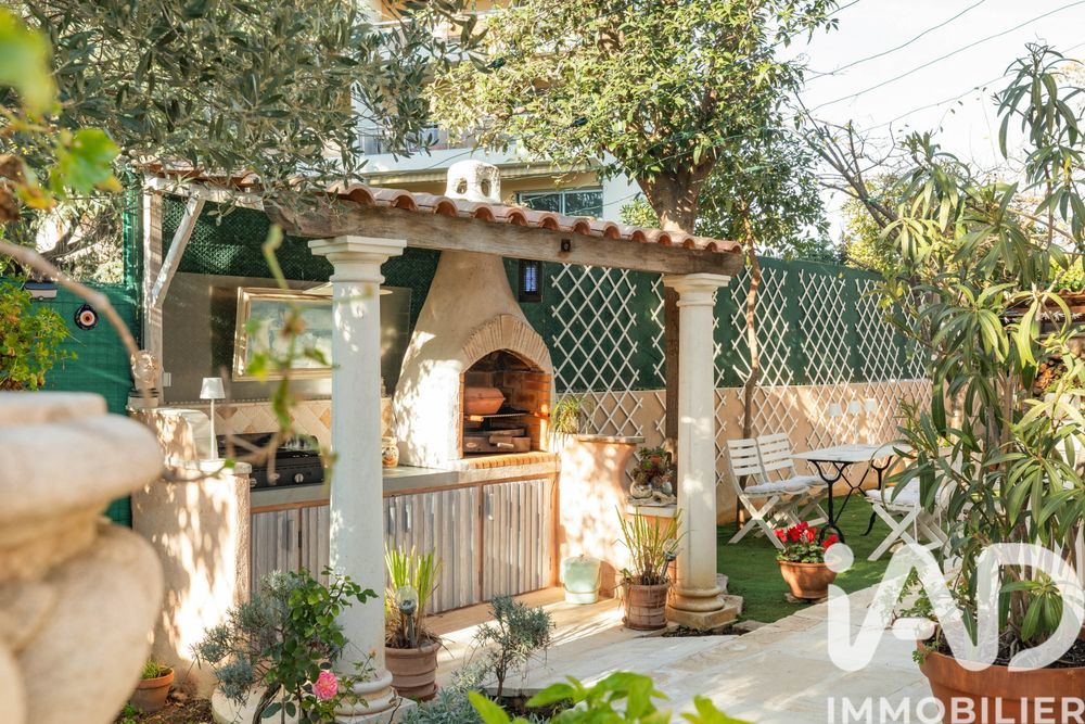 � vendre  Maison Antibes (06600)