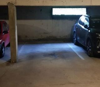  Parking / Garage � vendre 13 m�