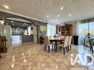  Maison � vendre 4 pi�ces 327 m�