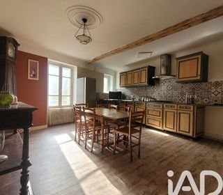  Maison � vendre 10 pi�ces 214 m�