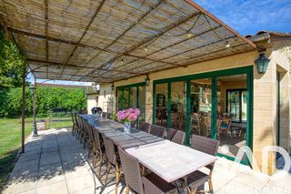  Maison � vendre 10 pi�ces 345 m�