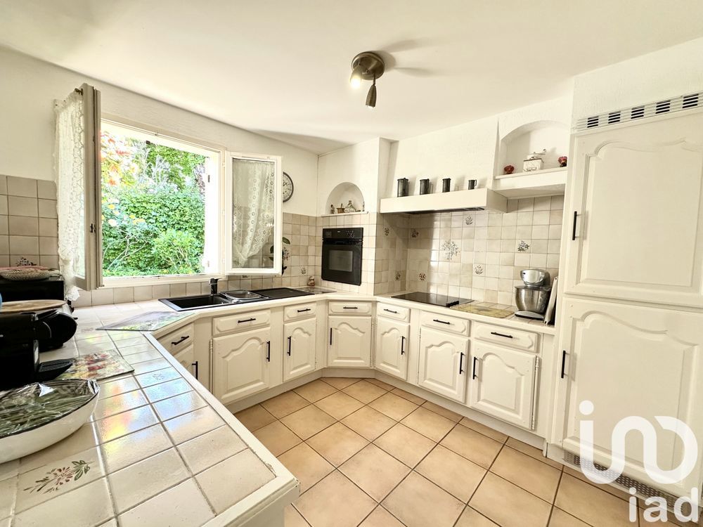 � vendre  Maison Saint-Rapha�l (83700)