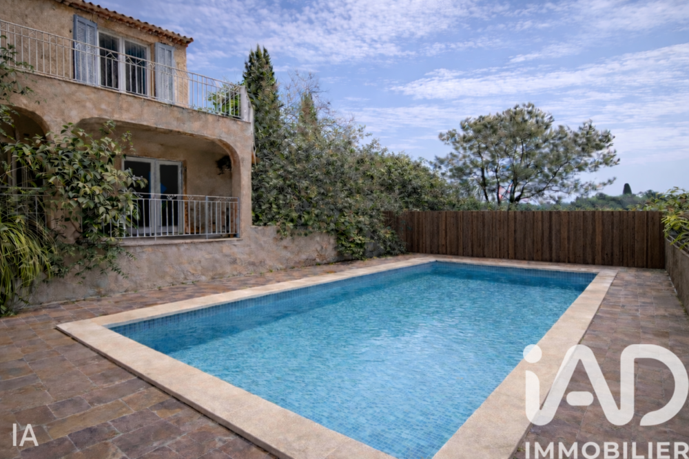 � vendre  Maison Colomars (06670)