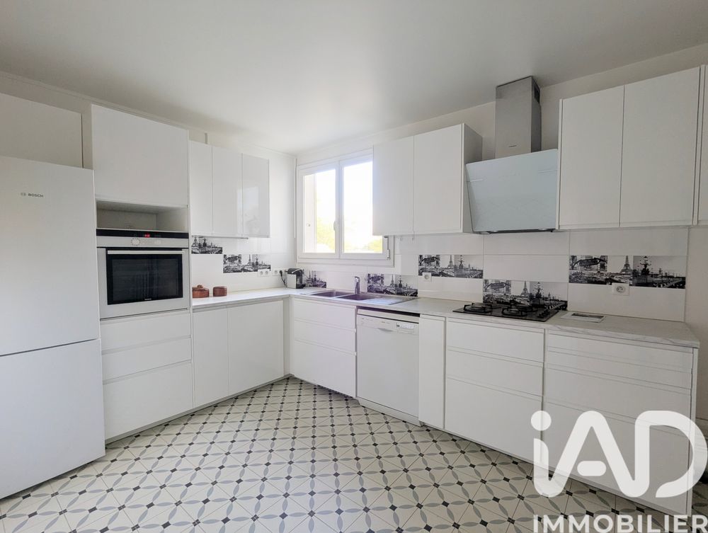 � vendre  Appartement Versailles (78000)