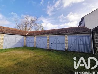  Parking / Garage � vendre 596 m�