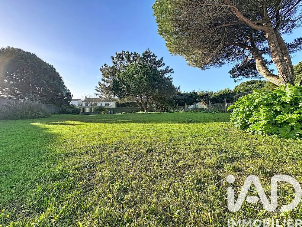 � vendre  Maison Ars-en-R� (17590)