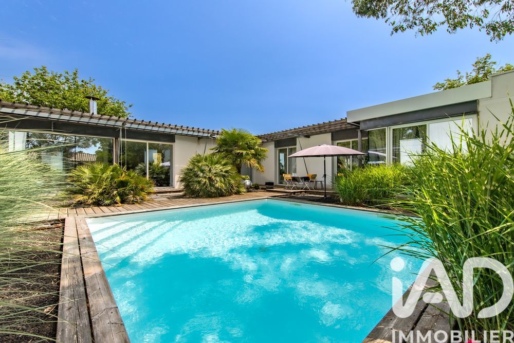 � vendre  Villa Le Taillan-M�doc (33320)