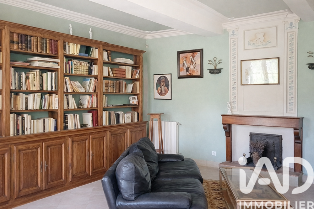 � vendre  Maison Opp�de (84580)