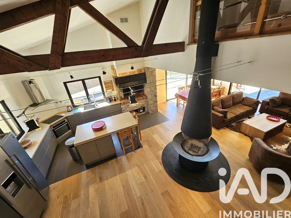 � vendre  Maison Saint-Apollinaire (05160)