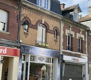  Immeuble � vendre 123 m�