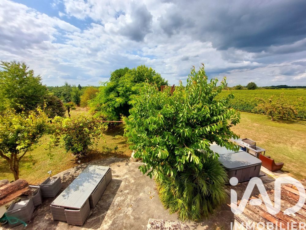 � vendre  Maison Bonneville-et-Saint-Avit-de-Fumadi�res (24230)