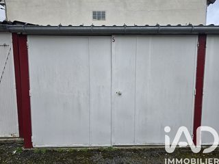  Parking / Garage � vendre 802 m�